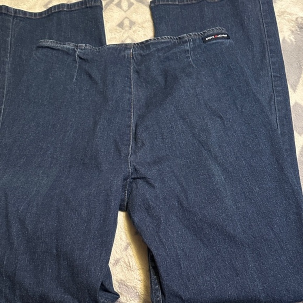 705. DKNY Women's Dark Blue slip on Boot Cut Jeans